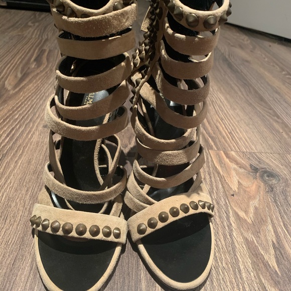NWOB Giuseppe Zanotti x Balmain strappy sandals. - Picture 5 of 6